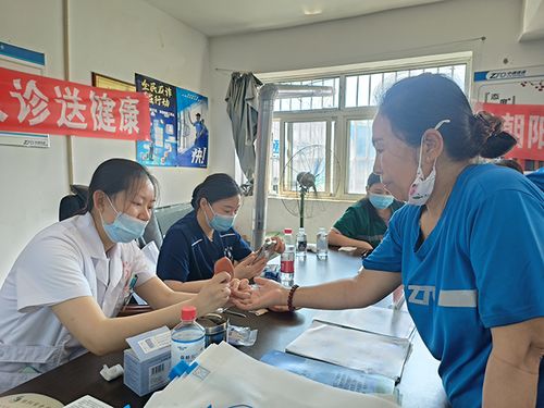 炎炎夏日，致敬“暑”你最美的健康守護者